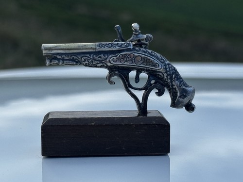 Alte miniatur figur pistole - alte,