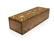 Schatulle aus massivem Holz KM